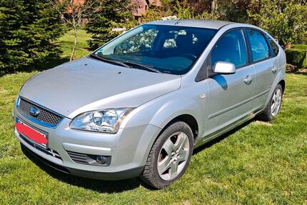 Ford Focus 125.000 km 1.999 &euro; Melle 49326