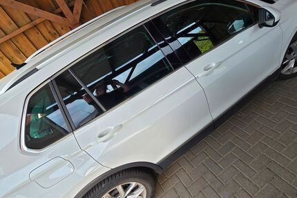VW Tiguan 85.600 km 22.950 &euro; Glandorf 49219