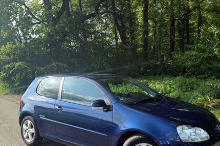 VW Golf 177.000 km 3.200 &euro; Georgsmarienhütte 49124