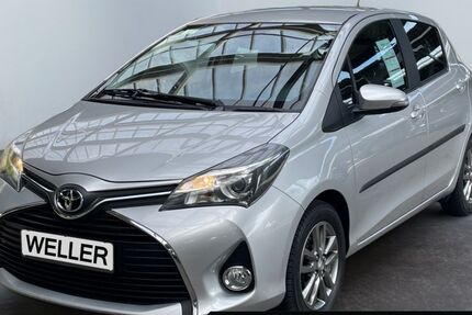 Toyota Yaris 103.832 km 9.680 &euro; Osnabrück 49090