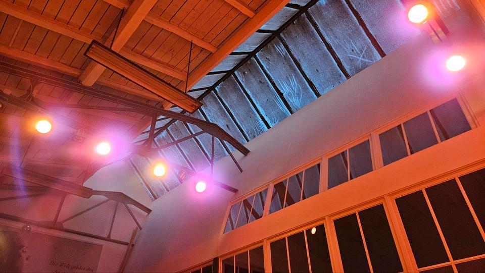 Büro, Atelier, Galerie, photoroom, coworking usw. zimmer