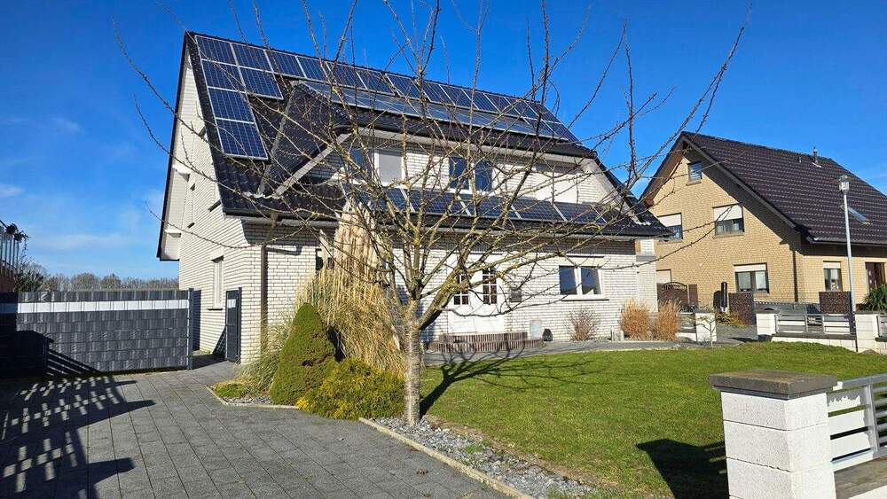 Einfamilienhaus Bad Essen Wimmer - 8 Zimmer, 216 m&sup2;, 379.000&euro; | Angebot:25773101