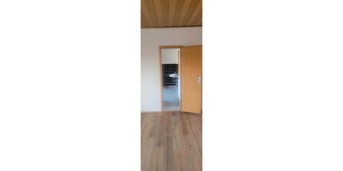 Etagenwohnung Osnabrück Nahne - 5 Zimmer, 110 m&sup2;, 1.400&euro; | Angebot:24772062