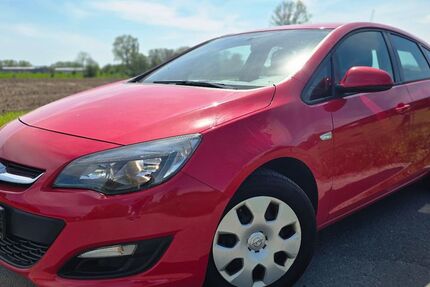 Opel Astra 105.000 km 6.390 &euro; Borgholzhausen 33829