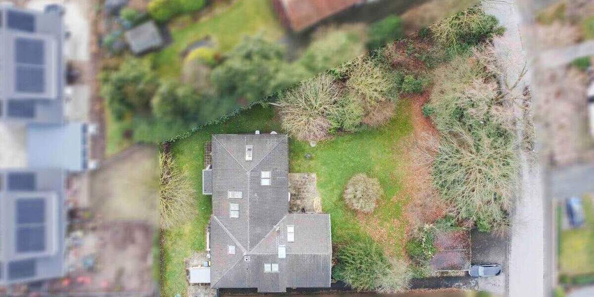 Einfamilienhaus Versmold - 8 Zimmer, 251 m&sup2;, 365.000&euro; | Angebot:25108675