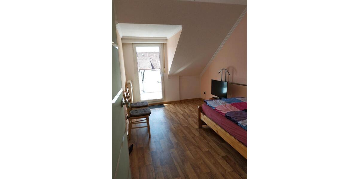 Dachgeschoßwohnung Osnabrück Hafen - 4 Zimmer, 88 m&sup2;, 175.000&euro; | Angebot:26884753
