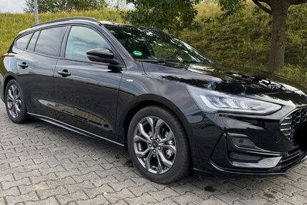 Ford Focus 25.991 km 19.900 € Bad Laer 49196