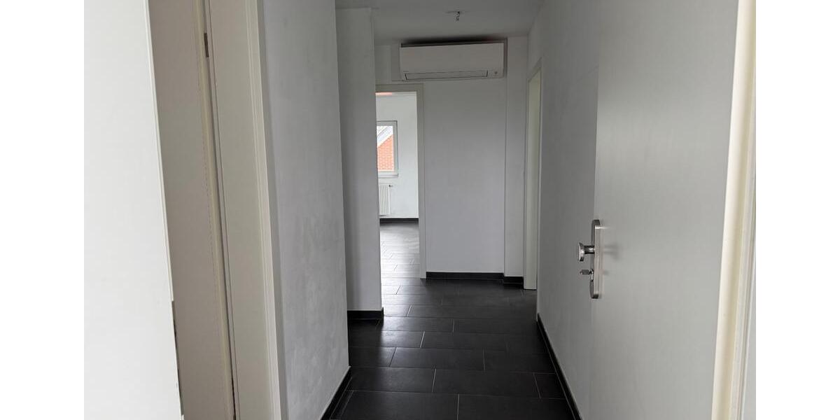 Dachgeschoßwohnung Westerkappeln - 2 Zimmer, 75 m&sup2;, 680&euro; | Angebot:26700890