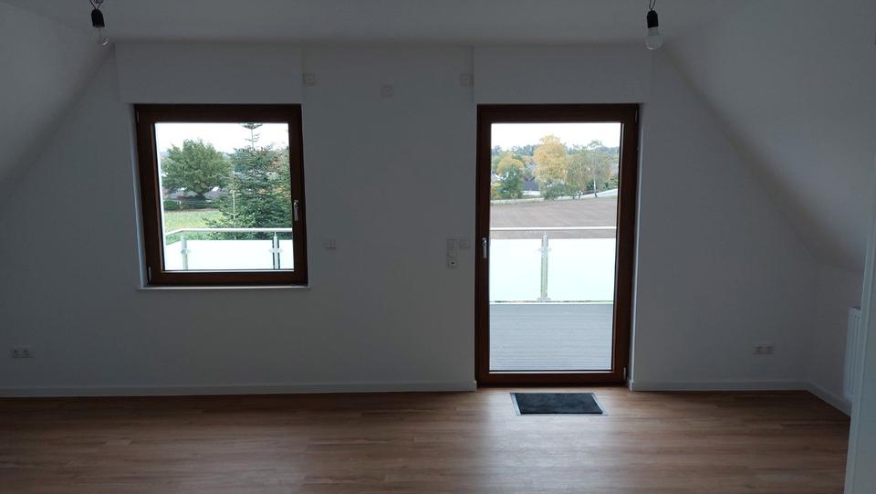 Einfamilienhaus Osnabrück Eversburg - 8 Zimmer, 240 m&sup2;, 1.730&euro; | Angebot:26477865