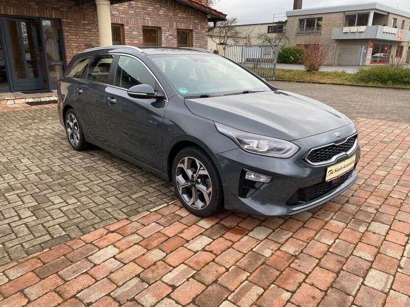 Kia ceed Sportswagon 58.200 km 17.700 € Versmold 33775