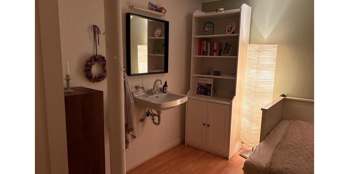 Dachgeschoßwohnung Osnabrück Hellern - 2.5 Zimmer, 61 m&sup2;, 800&euro; | Angebot:26505121