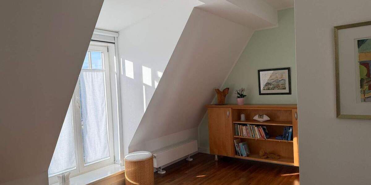 Etagenwohnung Osnabrück Westerberg - 4 Zimmer, 174 m&sup2;, 2.025&euro; | Angebot:25725815