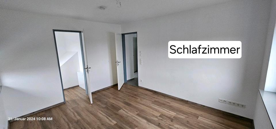 Etagenwohnung Ibbenbüren Bockraden - 4 Zimmer, 112 m&sup2;, 1.300&euro; | Angebot:25097063