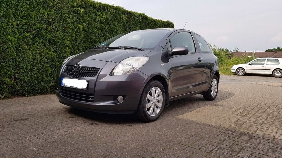 Yaris