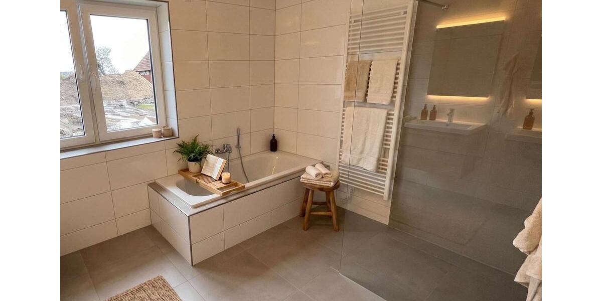 Bungalow Ostercappeln - 4 Zimmer, 131 m&sup2;, 1.380&euro; | Angebot:26537182