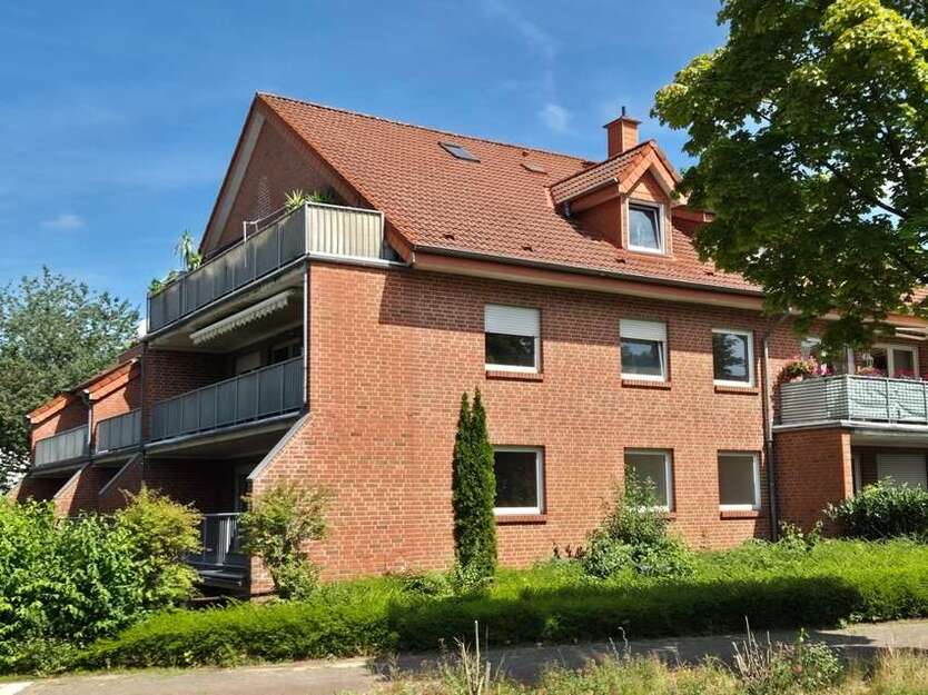 Wohnung zum Kaufen in Hagen am Teutoburger Wald 180.000 € 103 m²