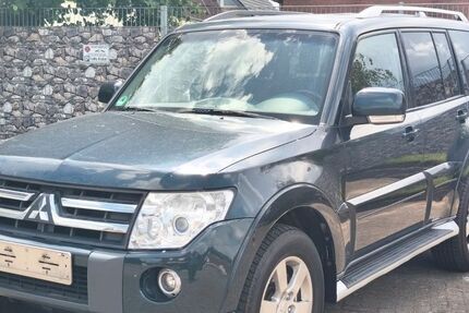 Mitsubishi Pajero 317.800 km 8.250 &euro; Lengerich 49525