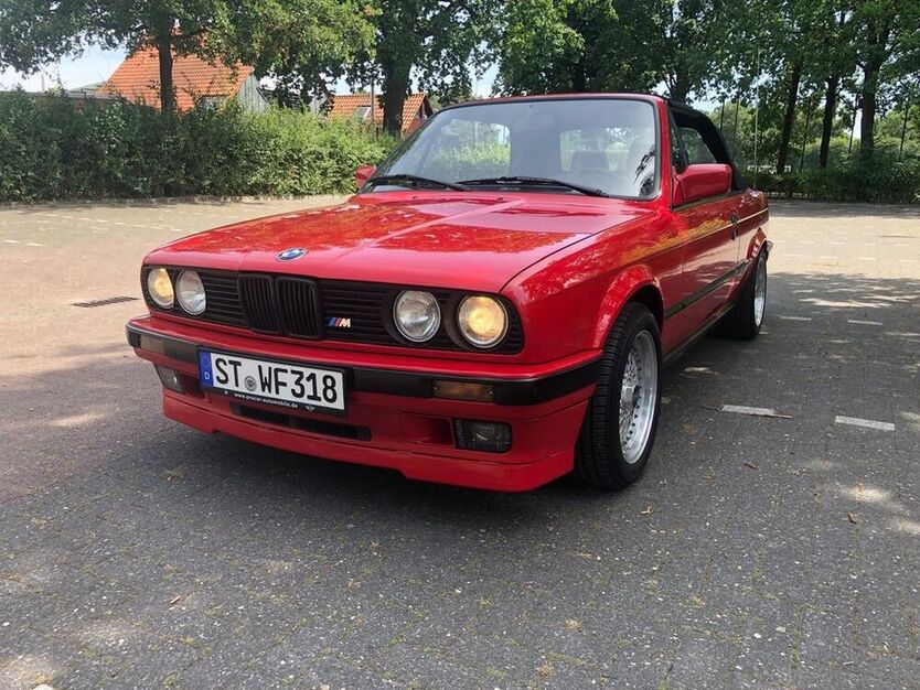 318