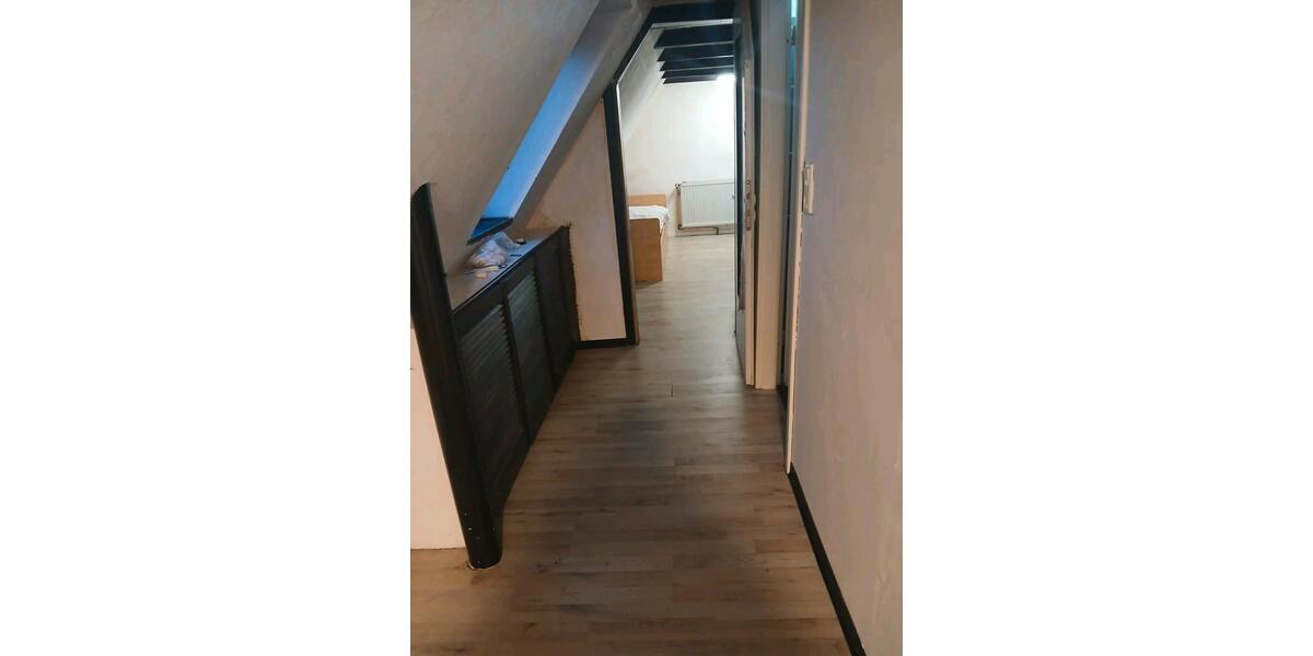 Dachgeschoßwohnung Osnabrück Hellern - 2 Zimmer, 40 m&sup2;, 620&euro; | Angebot:27601772