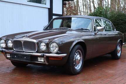 Chrysler Double Six 123.100 km 29.000 &euro; Bad Essen 49152