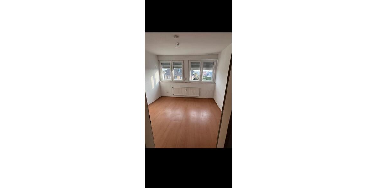 Dachgeschoßwohnung Dissen am Teutoburger Wald - 5 Zimmer, 90 m&sup2;, 950&euro; | Angebot:26251206