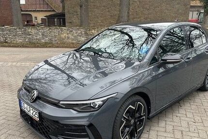 VW Golf 2.671 km 35.790 &euro; Bramsche - Engter 49565