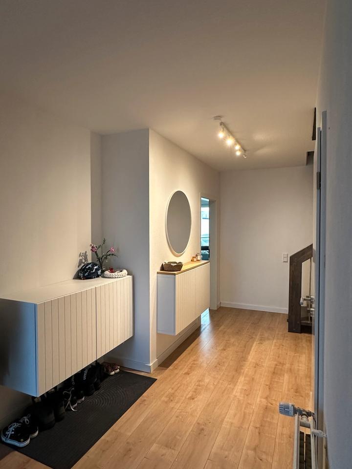 Modernisiertes Reihenmittelhaus in zentraler Lage
