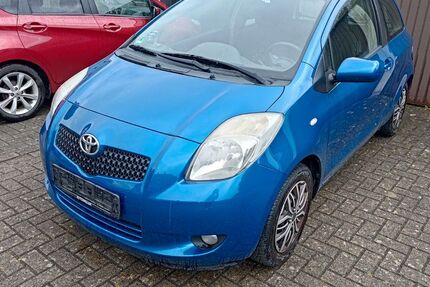 Toyota Yaris 176.390 km 1.000 € Bramsche 49565