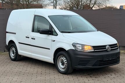 VW Caddy 153.000 km 8.699 &euro; Versmold 33775