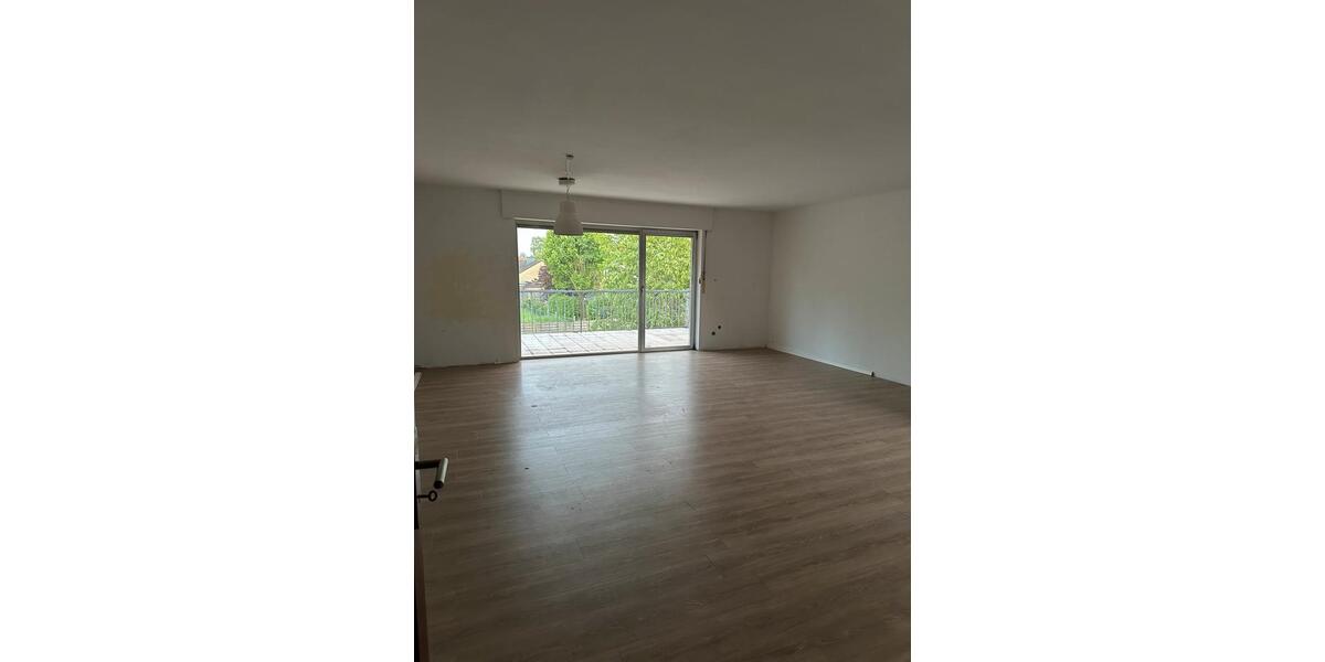 Etagenwohnung Lienen - 4 Zimmer, 130 m&sup2;, 1.100&euro; | Angebot:26639522