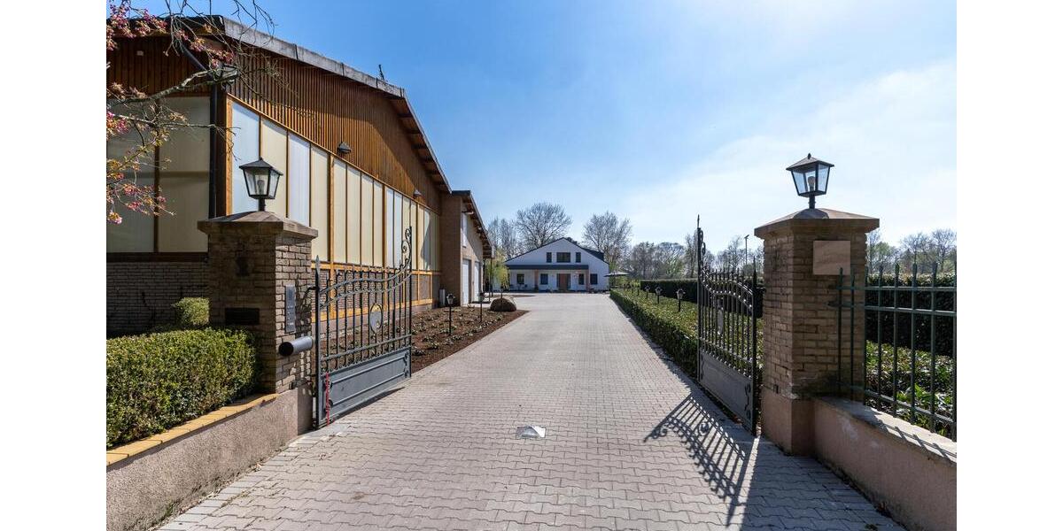 Einfamilienhaus Versmold - 1.950.000&euro; | Angebot:26610979