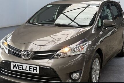 Toyota Verso 113.000 km 15.290 &euro; Osnabrück 49090