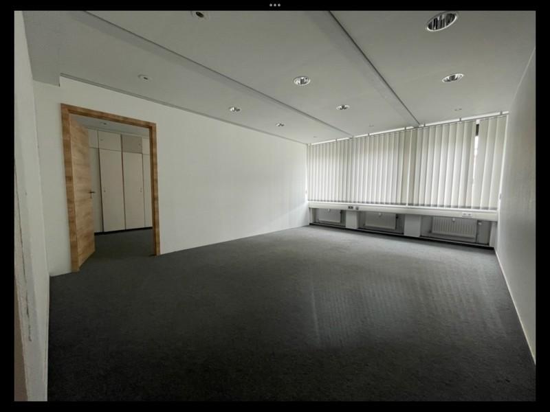 Bürogemeinschaften aufgepasst! Repräsentative Büroräume in perfekter Lage zu vermieten! zimmer