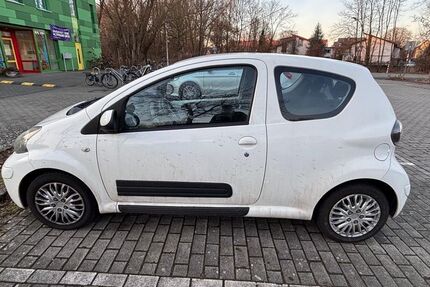 Toyota Aygo (X) 117.000 km 2.800 &euro; Lotte 49504