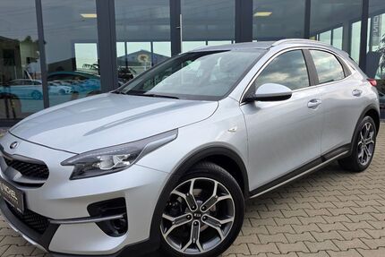 Kia XCeed 54.152 km 17.499 &euro; Damme 49401