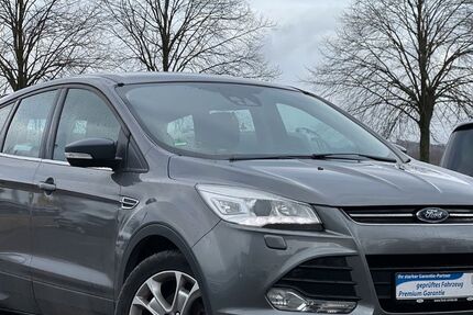Ford Kuga 181.000 km 3.999 &euro; Ibbenbüren 49479