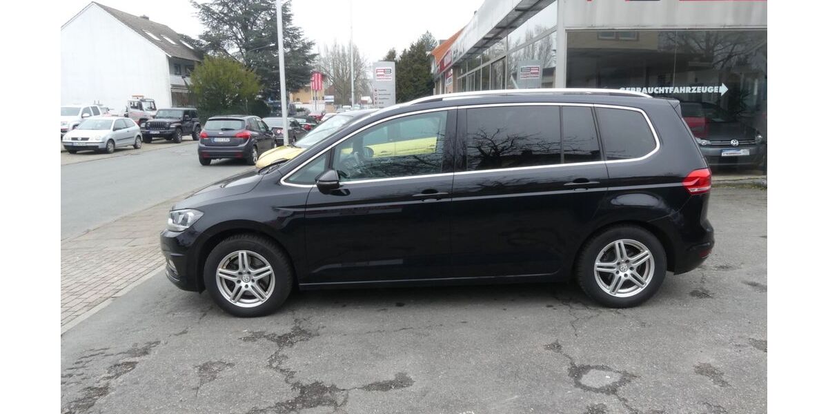 VW Touran 145.150 km 16.490 &euro; Osnabrück 49084