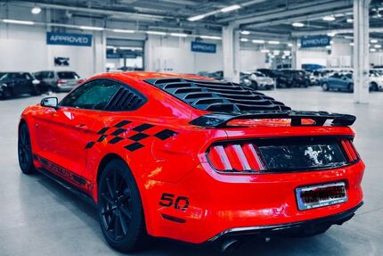 Ford Mustang 139.000 km 22.999 &euro; Dissen Atw 49201