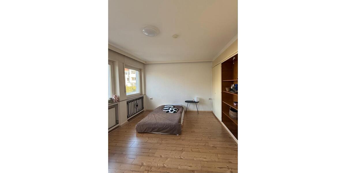 Erdgeschoßwohnung Osnabrück - 5 Zimmer, 98 m&sup2;, 435&euro; | Angebot:27559080