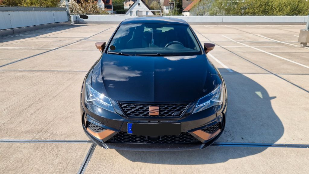 Seat Leon 76.000 km 27.000 &euro; Rödinghausen 32289