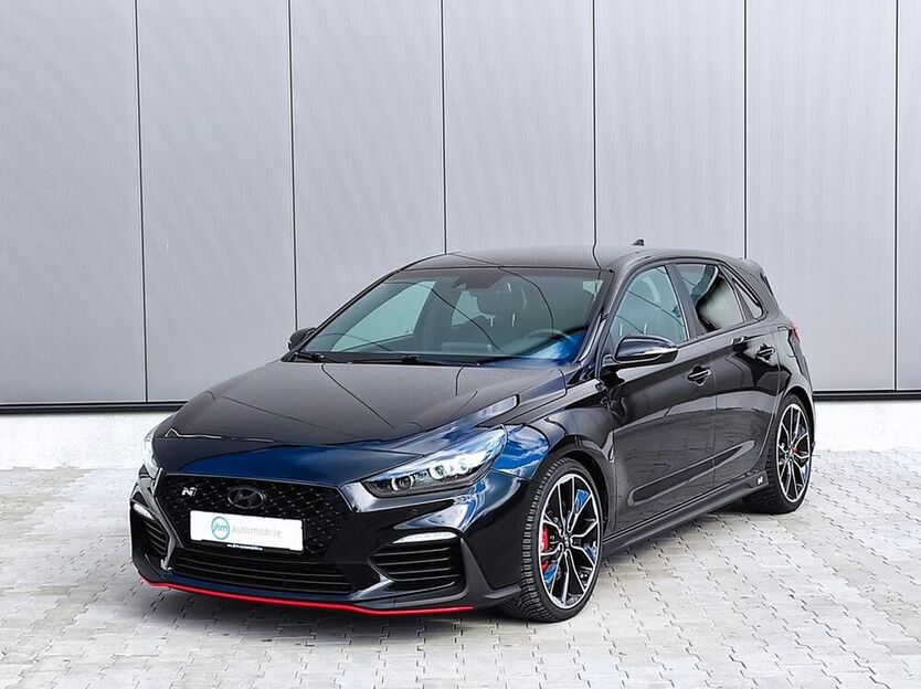 i30