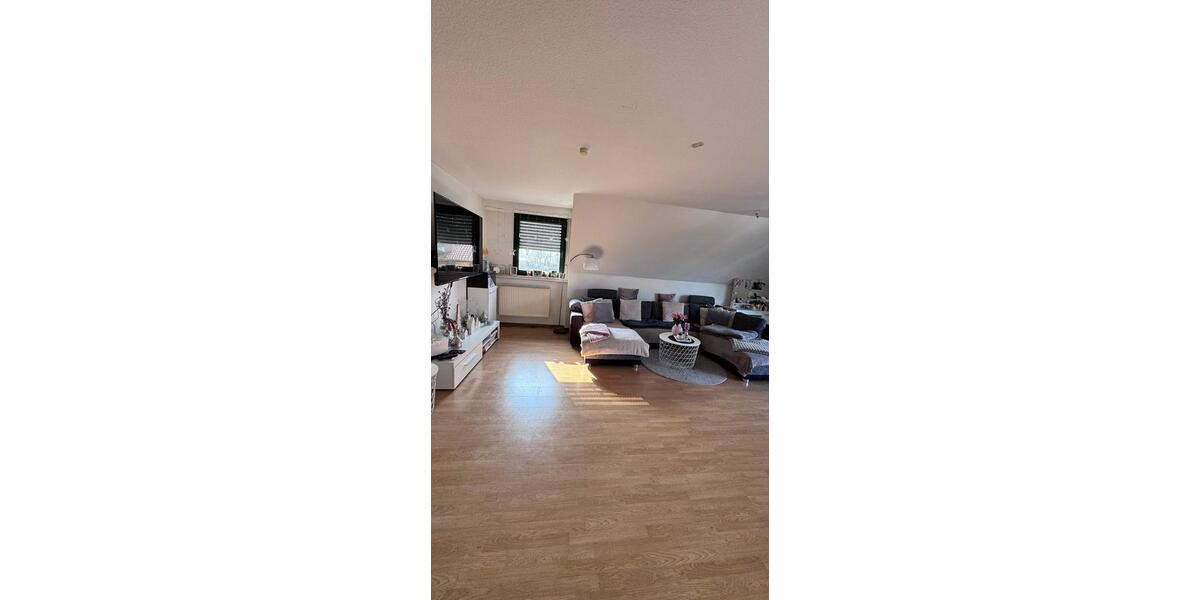 Etagenwohnung Bissendorf - 4 Zimmer, 135 m&sup2;, 900&euro; | Angebot:25392856