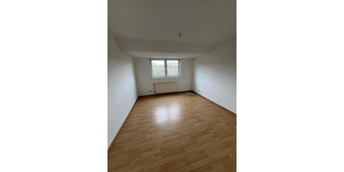 Dachgeschoßwohnung Osnabrück Eversburg - 4 Zimmer, 97 m&sup2;, 970&euro; | Angebot:25871248