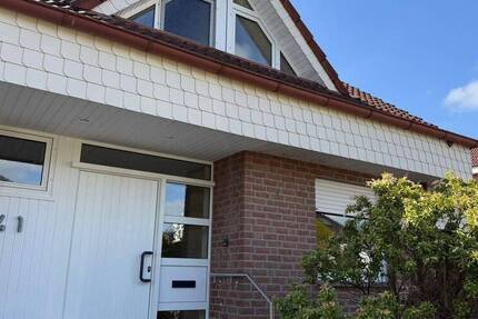 Haus Versmold - 4 Zimmer, 106 m&sup2;, 299.000&euro; | Angebot:25999705