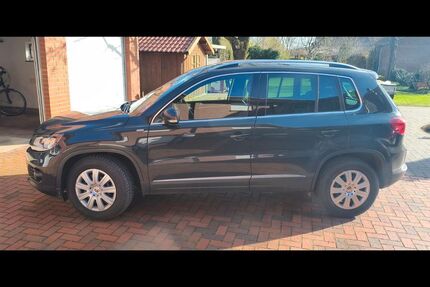 VW Tiguan 191.500 km 9.990 &euro; Neuenkirchen Vörden 49434