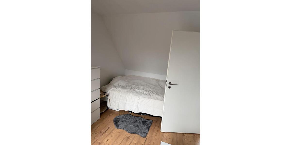 Dachgeschoßwohnung Osnabrück Hafen - 1.5 Zimmer, 40 m&sup2;, 620&euro; | Angebot:24838989