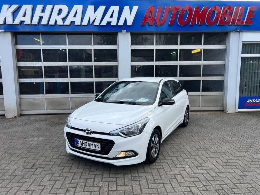i20