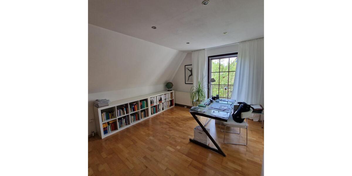 Einfamilienhaus Osnabrück Hellern - 8 Zimmer, 250 m&sup2;, 850.000&euro; | Angebot:26600427