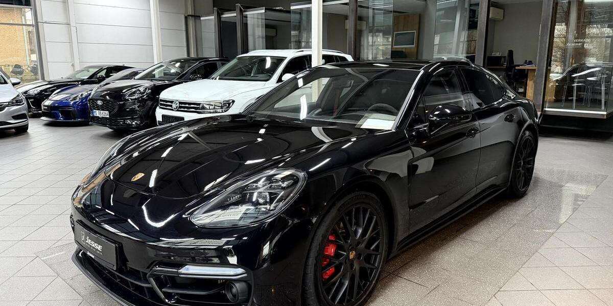 Porsche Panamera 61.568 km 95.990 &euro; Ibbenbüren 49477