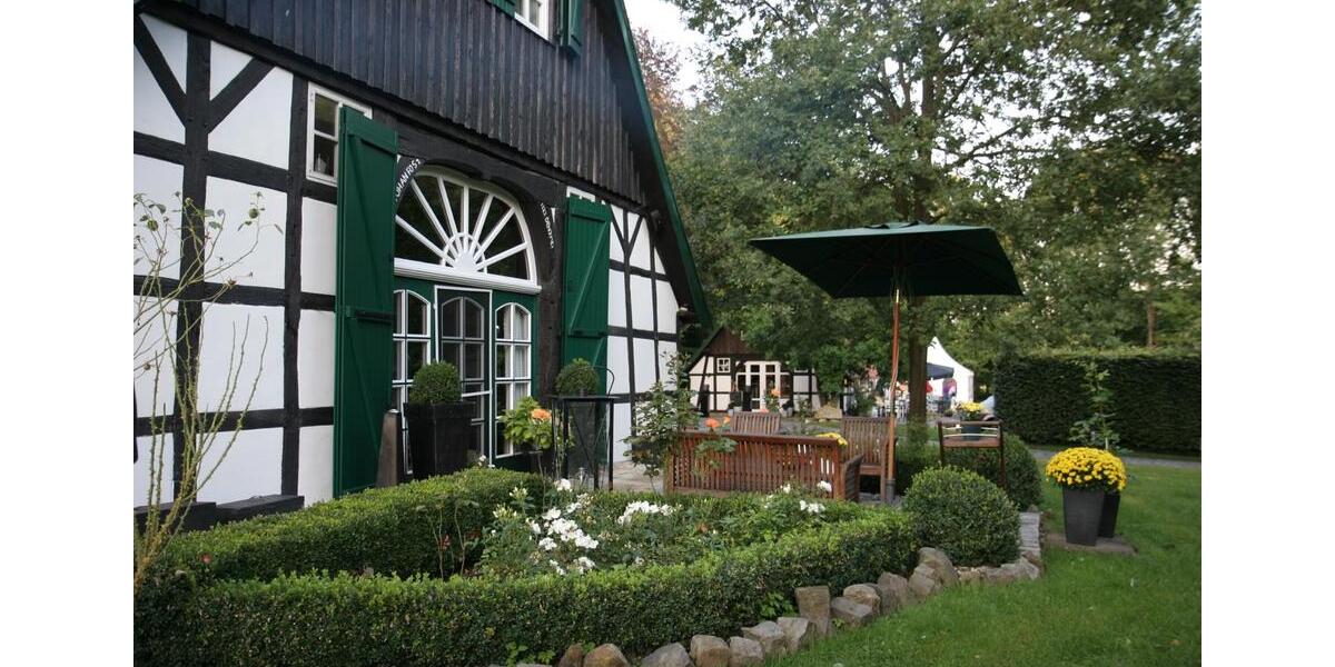 Einfamilienhaus Westerkappeln - 6 Zimmer, 360 m&sup2;, 1.249.000&euro; | Angebot:26615014
